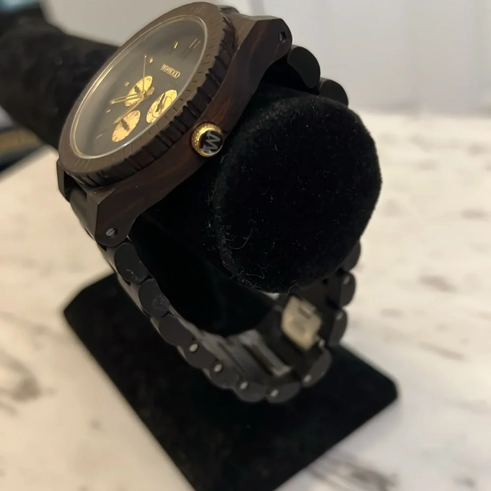 Men's Dark Wood Wewood Lightweight Wood Watch - Picture 2 of 8
